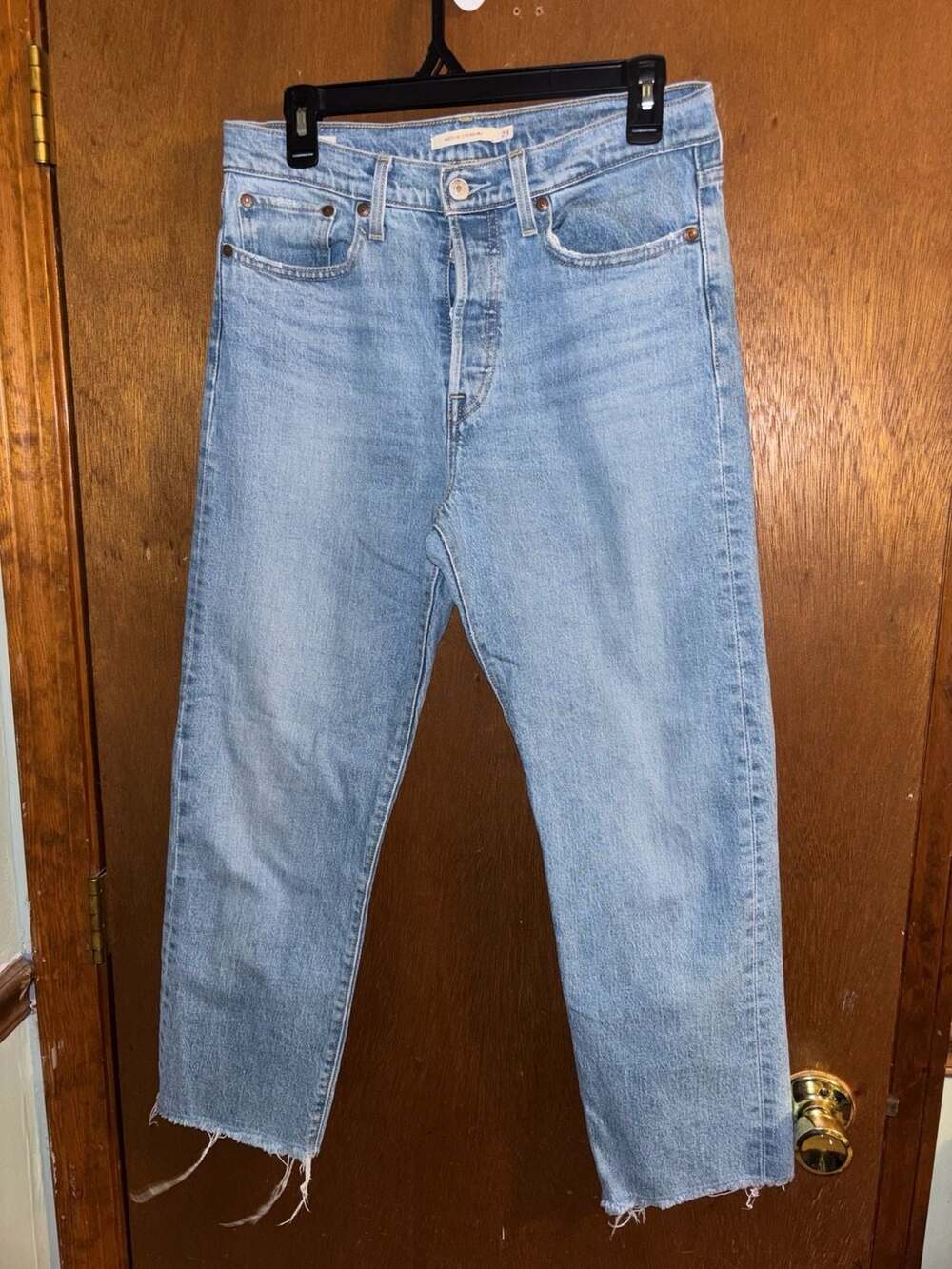 Levi's Wedgie Straight Light Wash Raw Hem Jeans Size 29